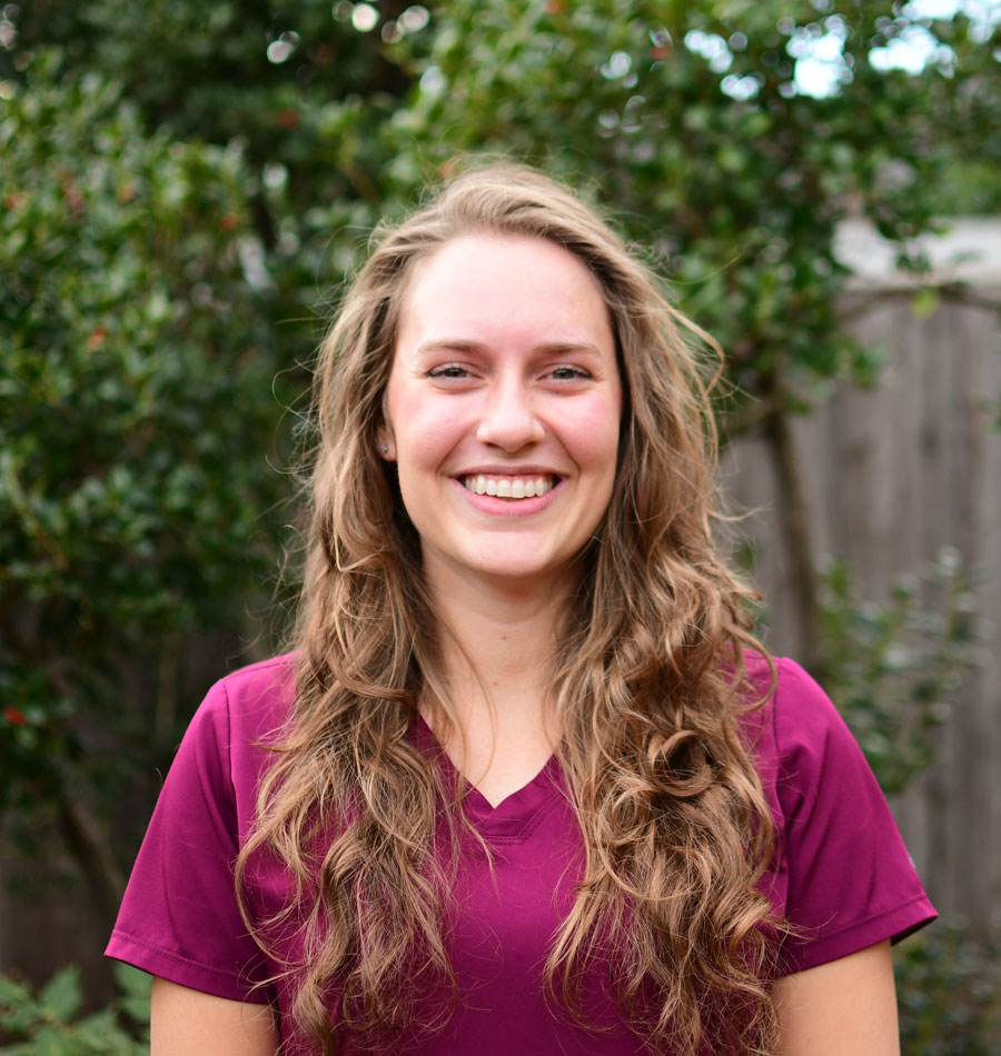 Danae -  Treatment Coordinator-Aesthetic Dentistry & Implants