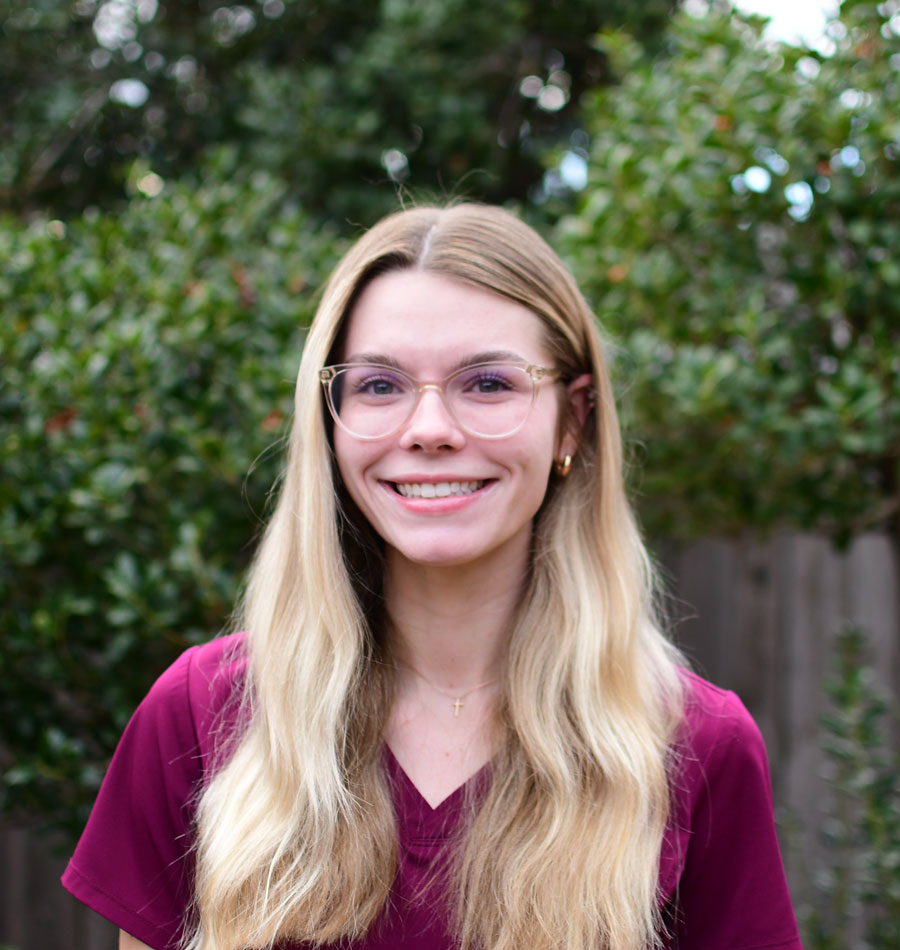 Danae -  Treatment Coordinator-Aesthetic Dentistry & Implants